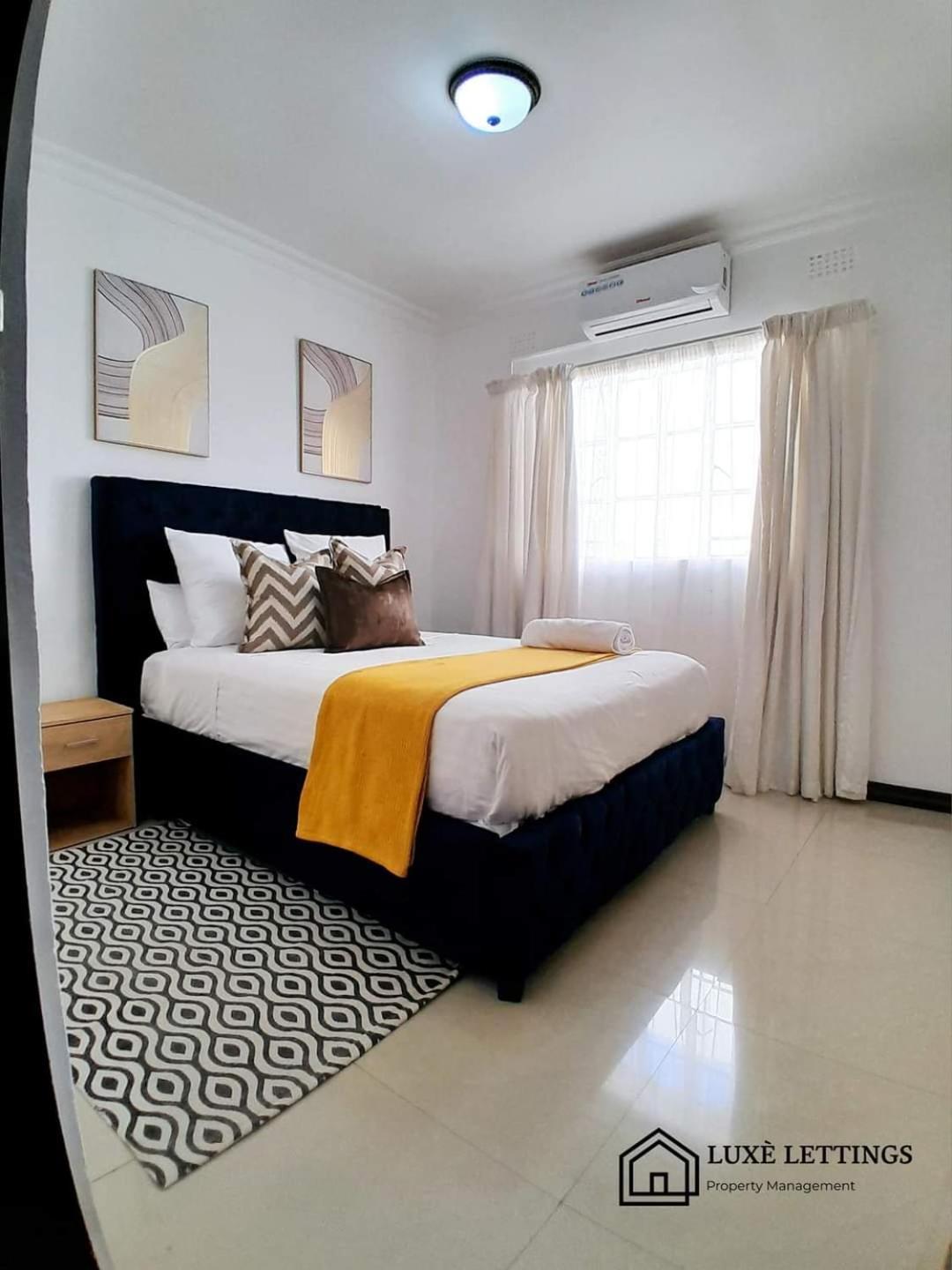 Crystal Apartments Lilongwe Room photo